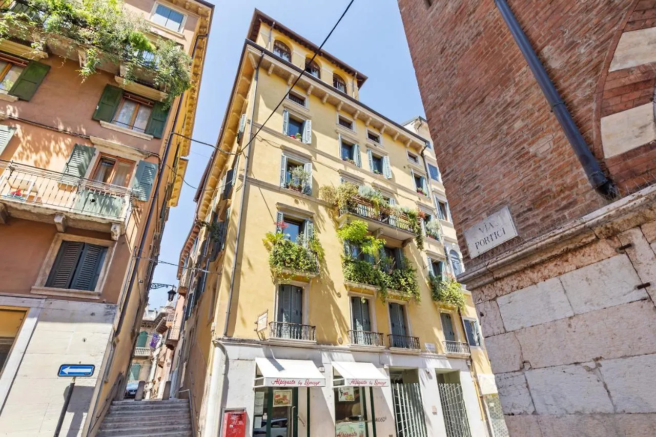Canguroproperties - Scalette San Marco 1 Verona Apartment