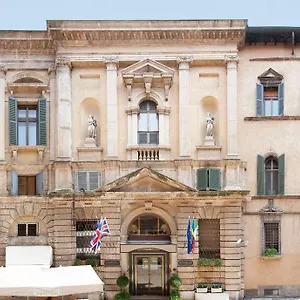 4* Ξενοδοχείο Accademia