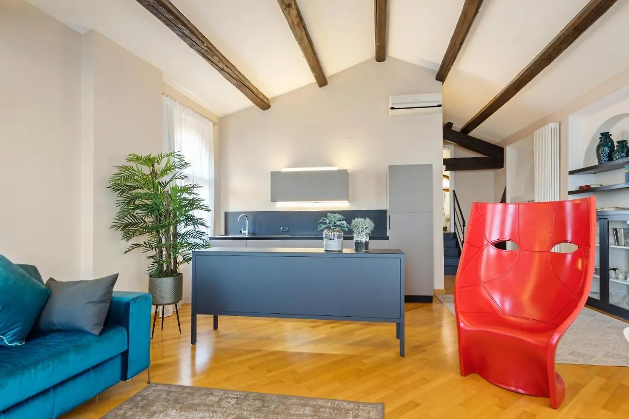 Canguroproperties - Scalette San Marco 1 Verona 0*,  Itálie